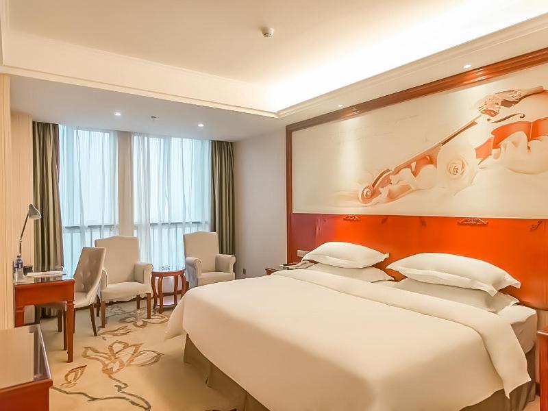 Vienna Hotel Jian People Square Ji'an  Exterior photo