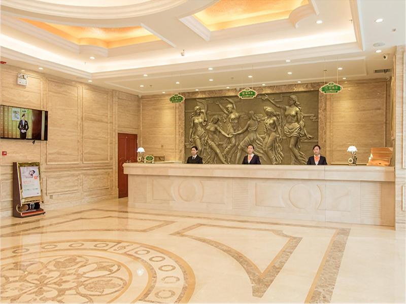 Vienna Hotel Jian People Square Ji'an  Exterior photo